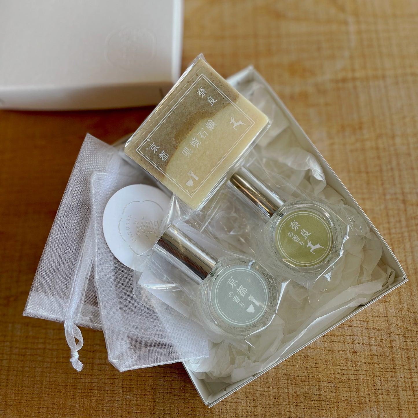 県境石鹸シリーズ Kyoto–Nara Borderline Soap, Fragrance of Kyoto & Nara