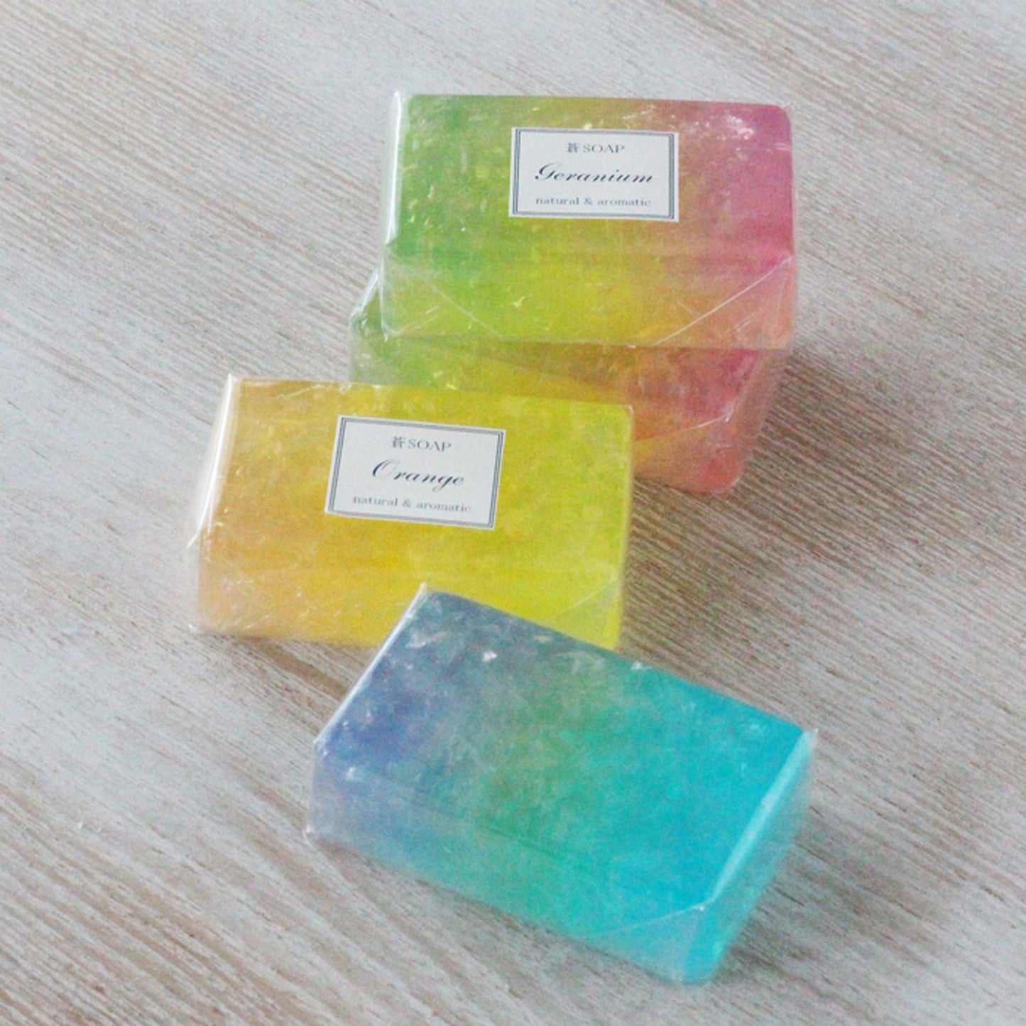 蒼SOAP（化粧石鹸）ラベンダー、ゼラニウム、オレンジの３種類