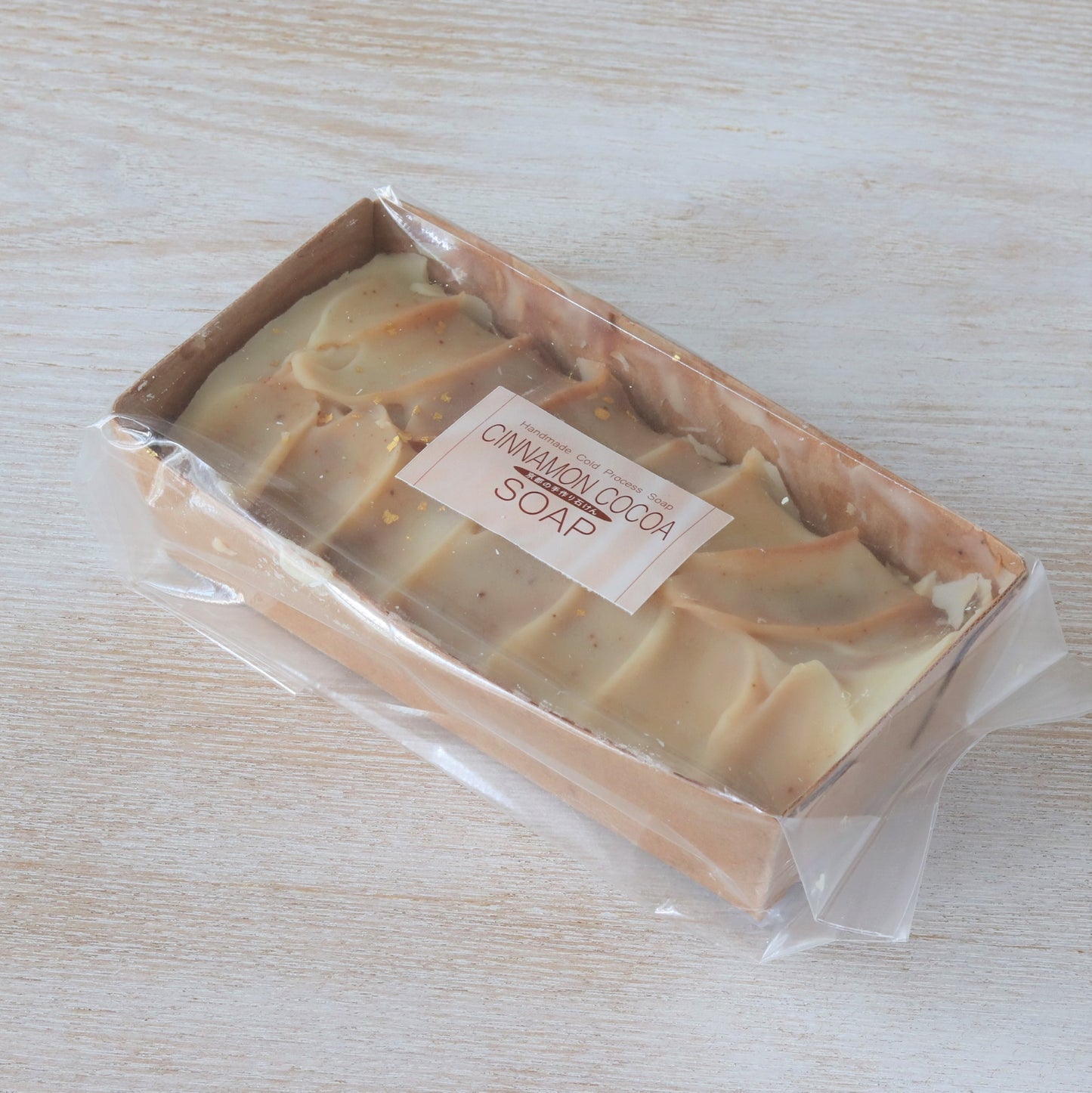 パウンドケーキタイプのせっけん ２種